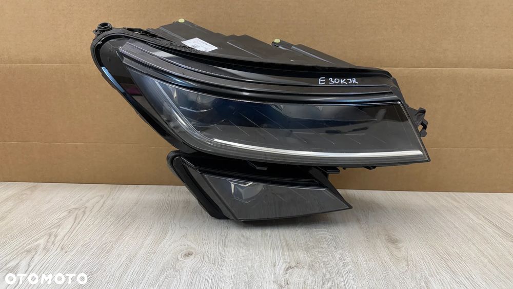 SKODA KODIAQ PRAWA LAMPA PRZÓD FULL LED 566941016H E30KJR