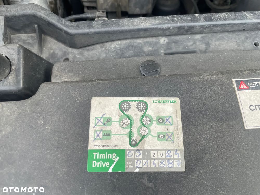 Citroën C4 Picasso 2.0 HDi FAP Exclusive - 22