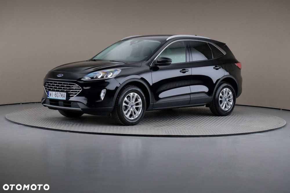 Ford Kuga - 1