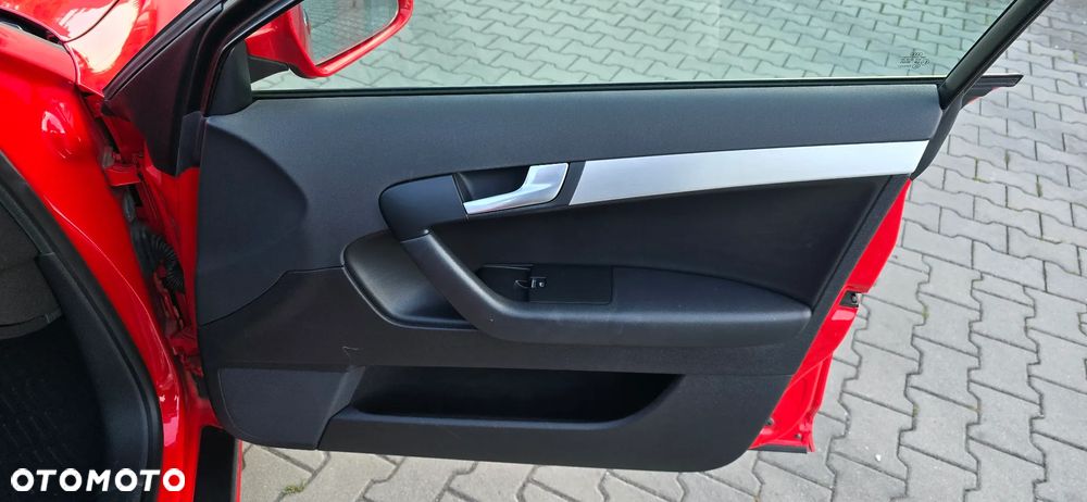 Audi A3 3-drzwiowe 2.0 TDI DPF quattro S line Sportpaket - 29