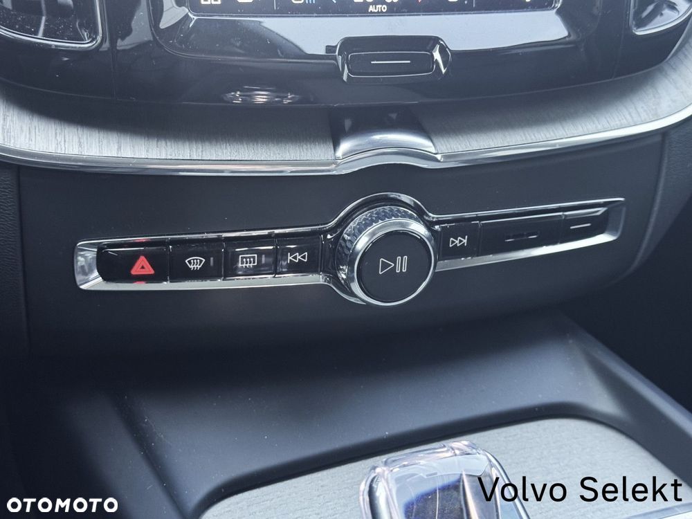 Volvo XC 60 - 19