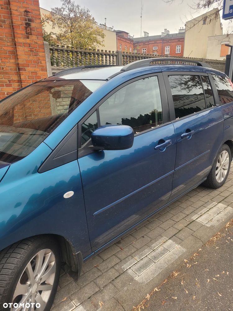 Mazda 5 - 3