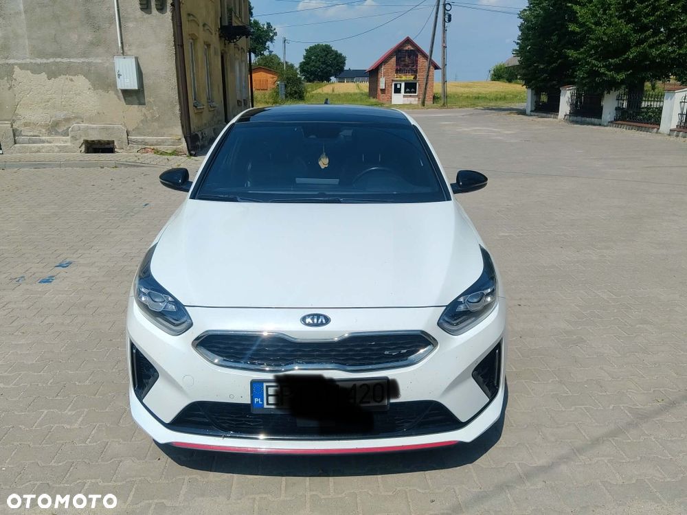 Kia ProCeed - 2