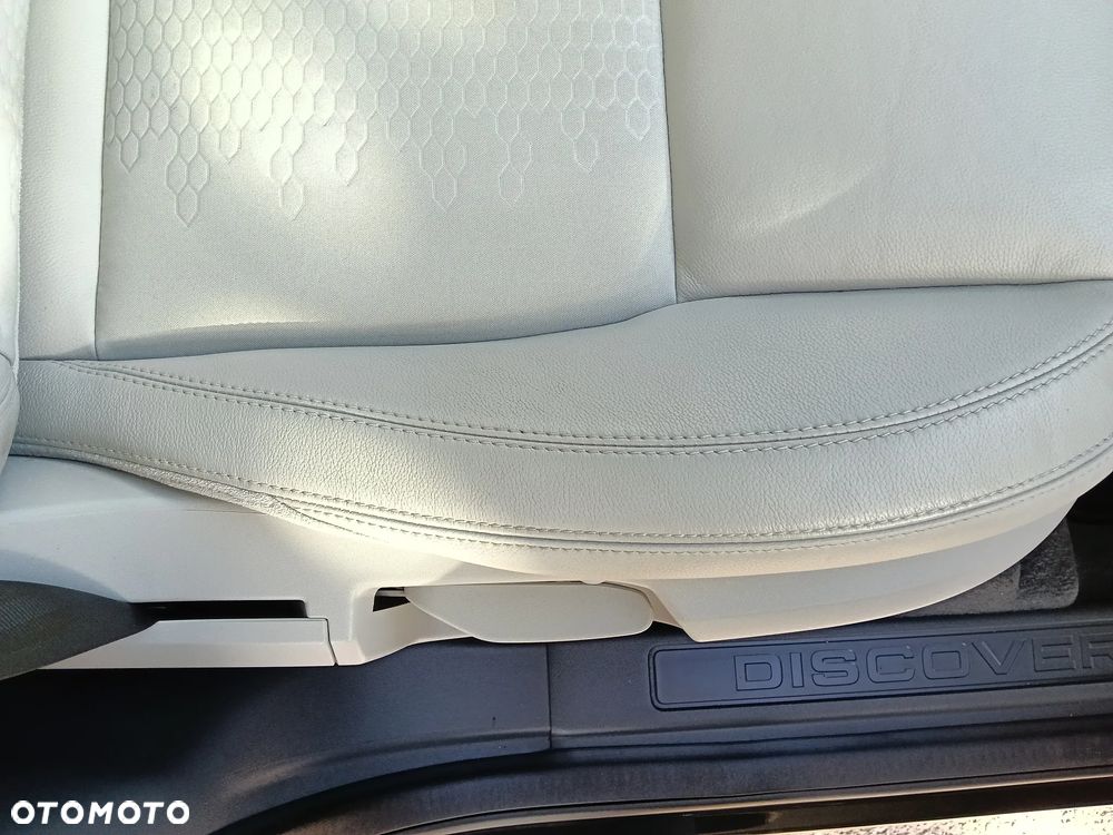 Land Rover Discovery Sport Si4 HSE - 14