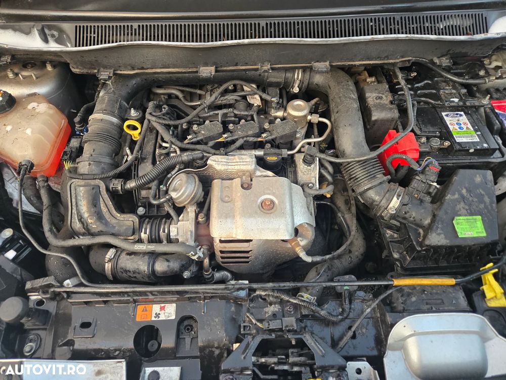 Ford B-Max - 14