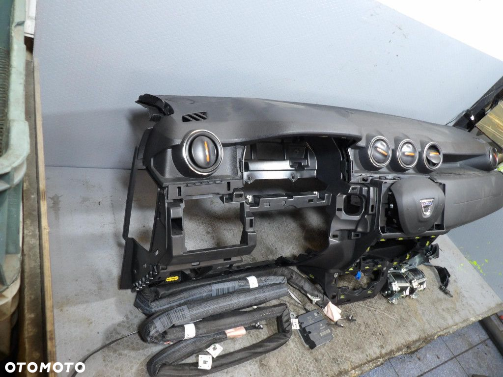 DACIA DUSTER II LIFT KONSOLA KOKPIT DESKA AIRBAG - 3