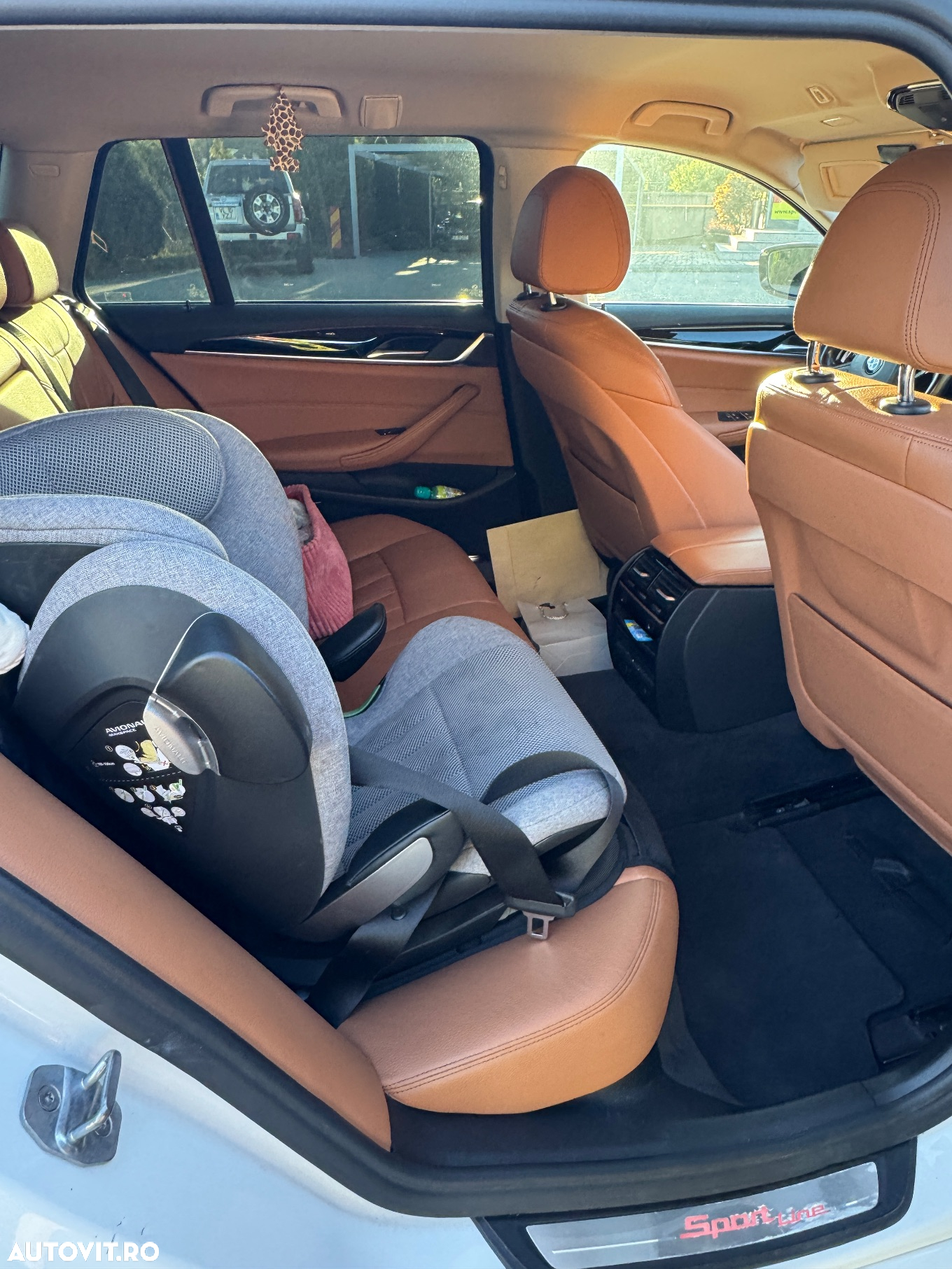 BMW Seria 5 520d Touring Aut. Sport Line - 9