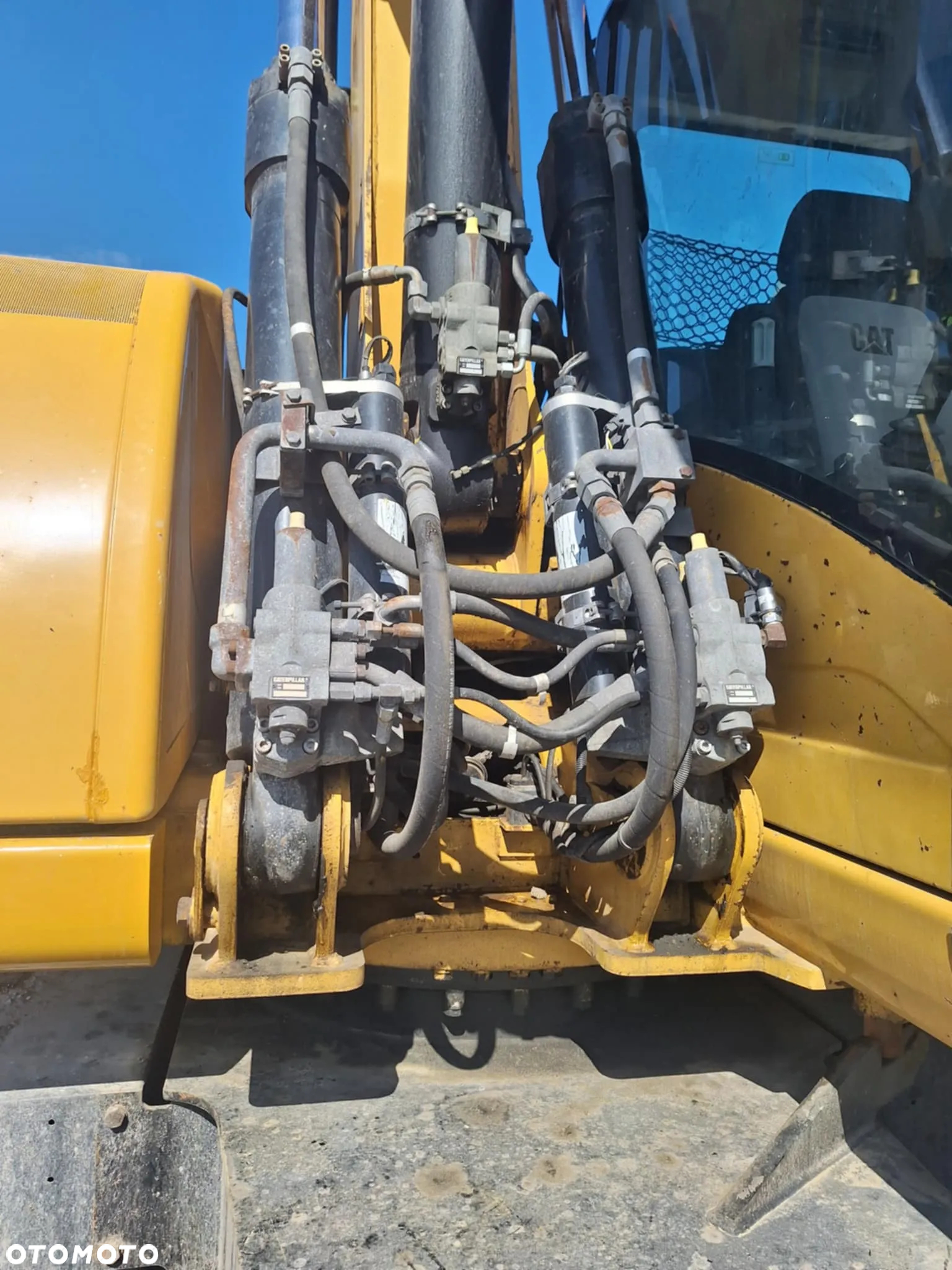 Caterpillar M316D - 5