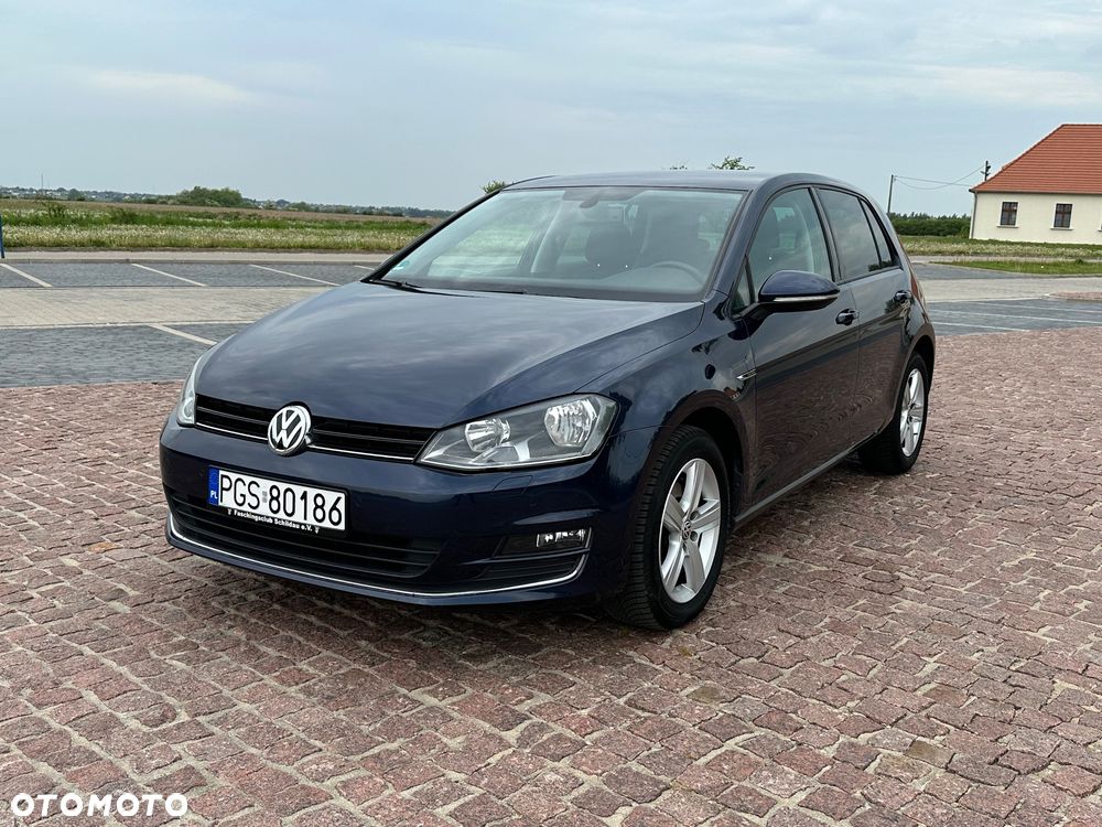 Volkswagen Golf 1.6 TDI BlueMotion Technology Lounge - 19