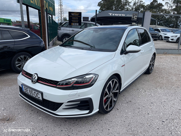 VW Golf 2.0 TSI GTI DSG Performance