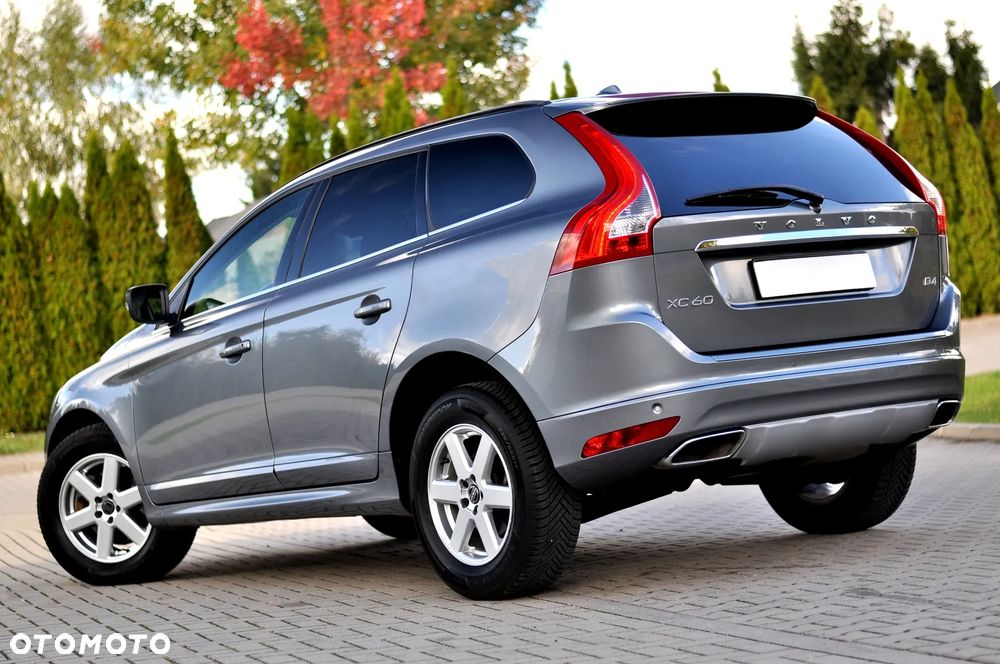 Volvo XC 60 D4 Geartronic Summum - 7