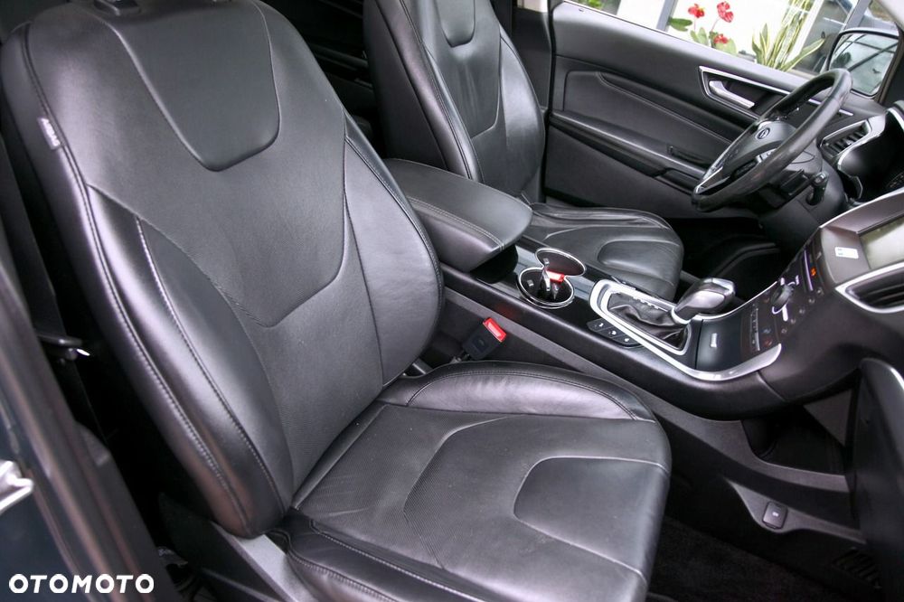 Ford Edge - 19