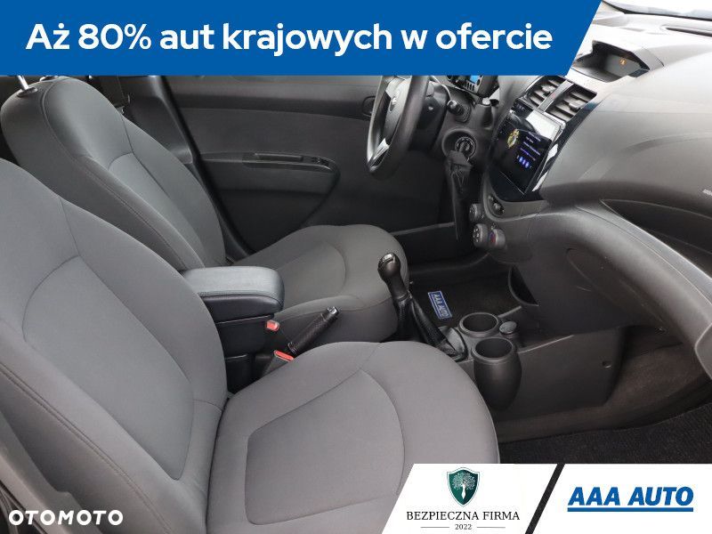 Chevrolet Spark - 10