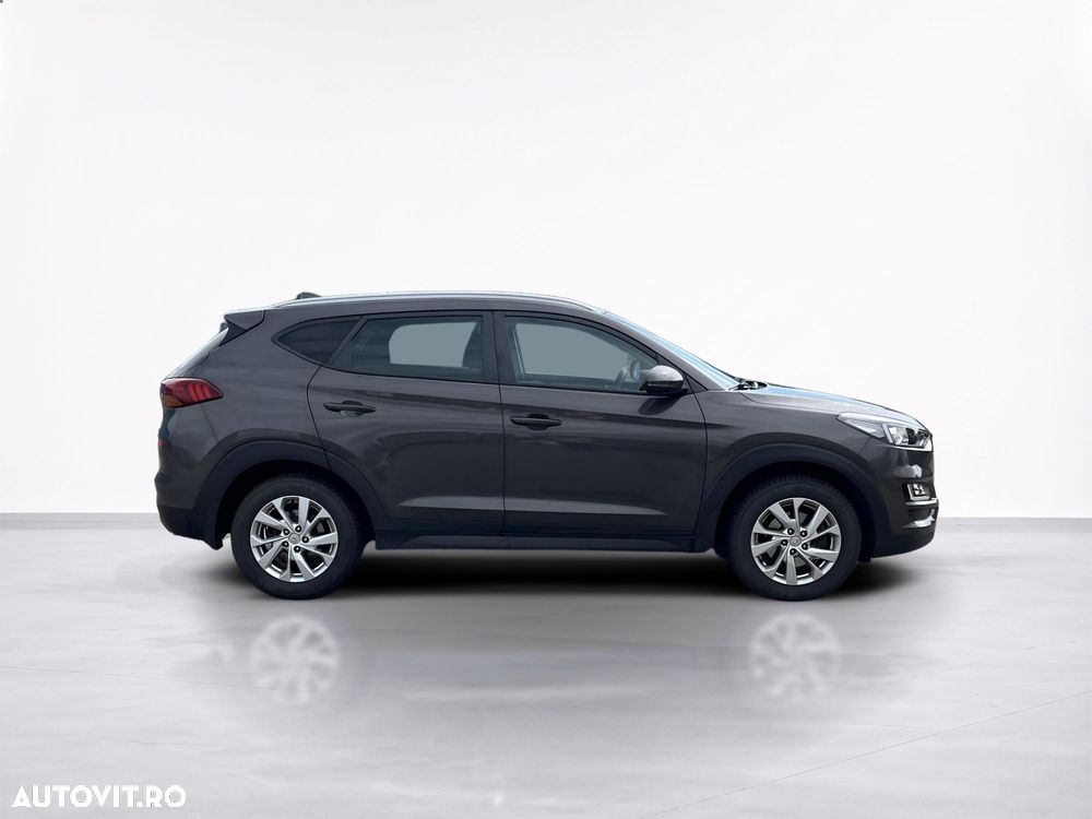 Hyundai Tucson - 8