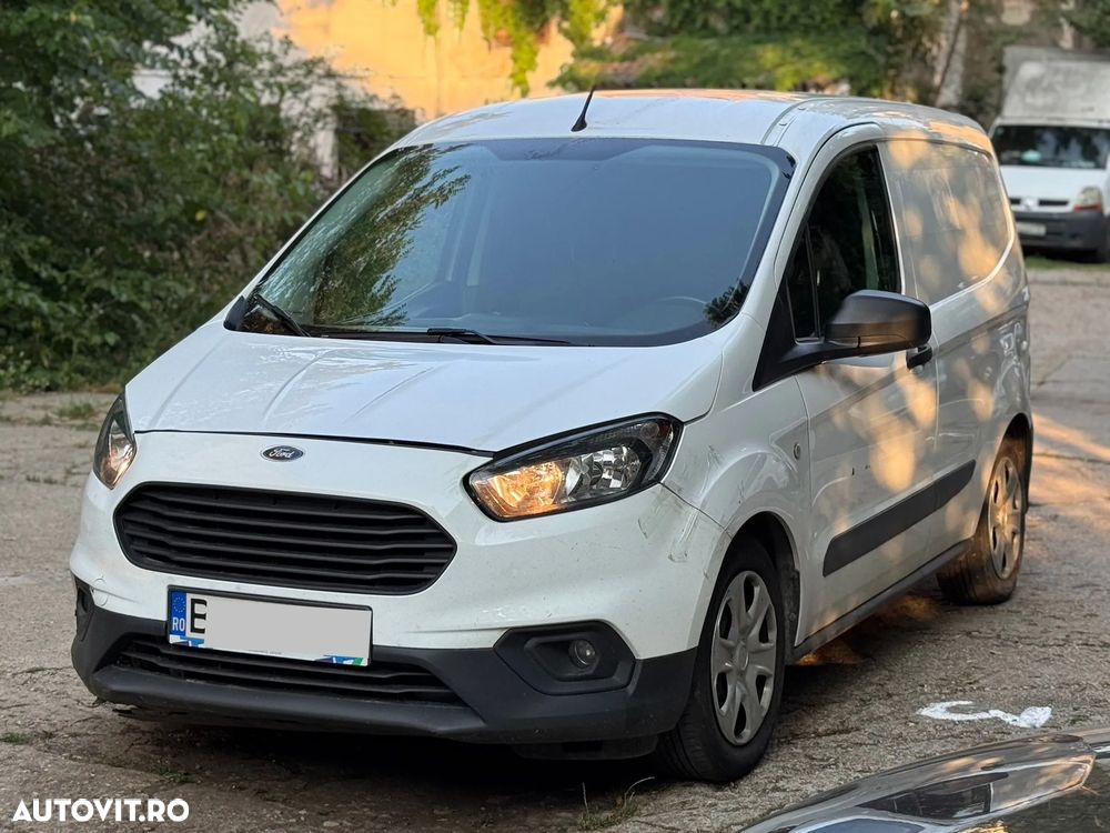 Ford Courier - 3
