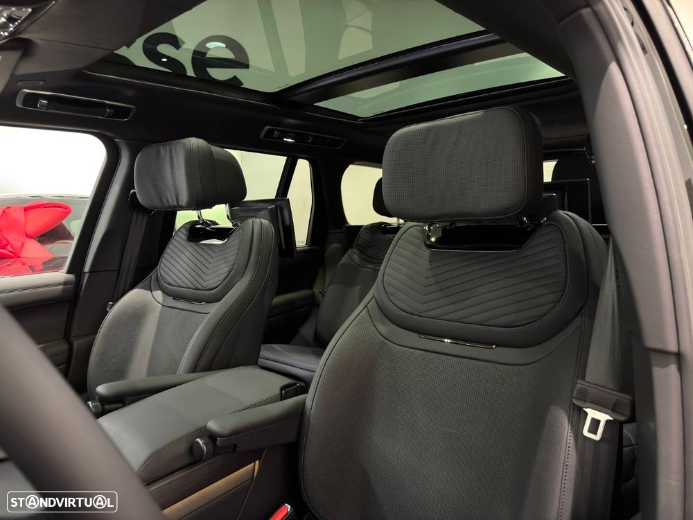 Land Rover Range Rover 4.4 P615 SV - 28