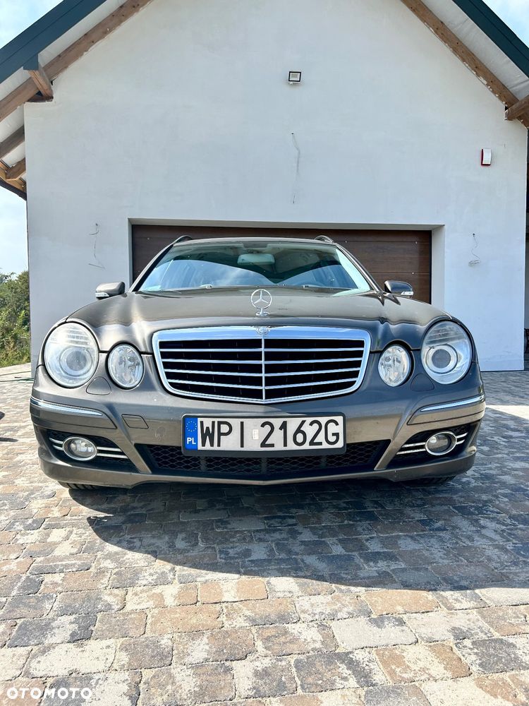 Mercedes-Benz Klasa E - 1