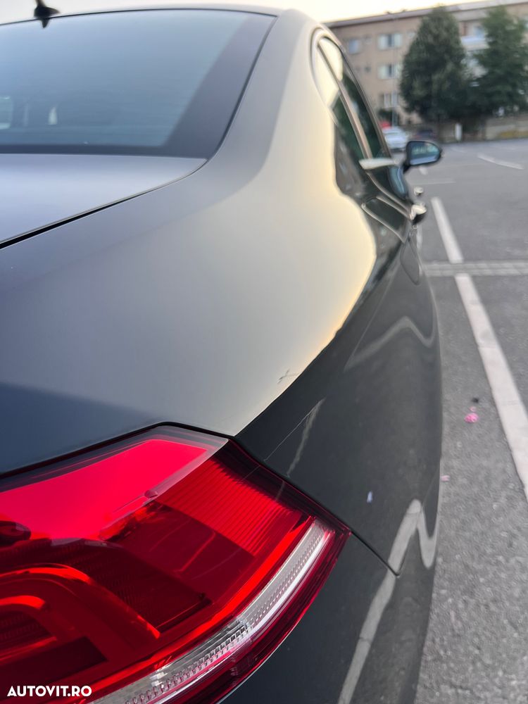 Volkswagen Passat 2.0 TDI DSG Comfortline - 21