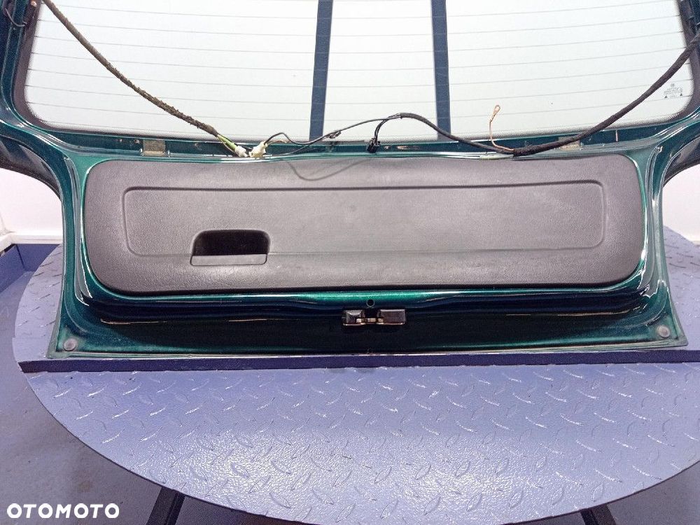 VW GOLF III HB TYLNA KLAPA BAGAŻNIKA TYŁ LC6P - 4