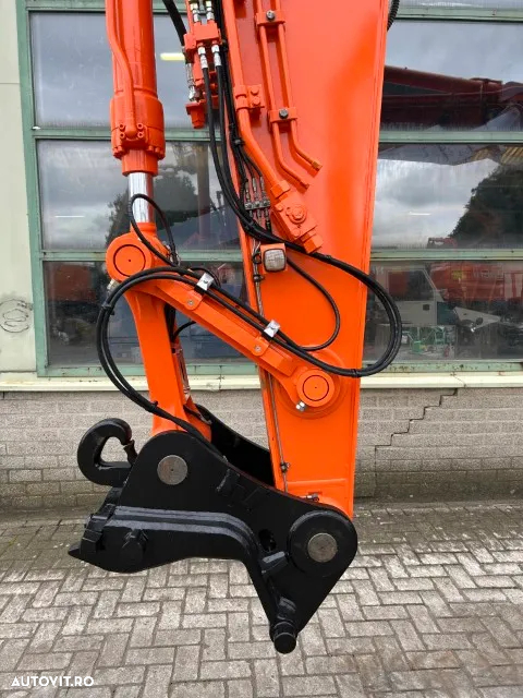 Hitachi ZX 190W-5B - 16