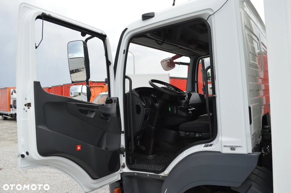 Mercedes-Benz Atego 716 CHŁODNIA IZOTERMA BOCZNE DRZWI - 11