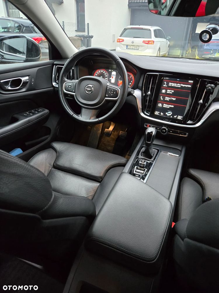 Volvo V60 - 25