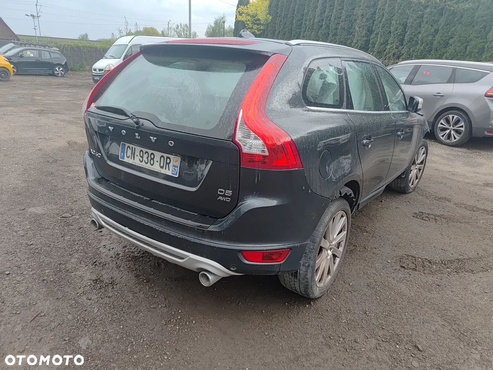 Volvo XC 60 D5 AWD RDesign - 8