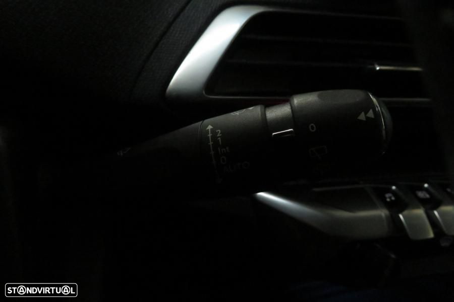 Peugeot 5008 1.5 BlueHDi Allure Pack - 23