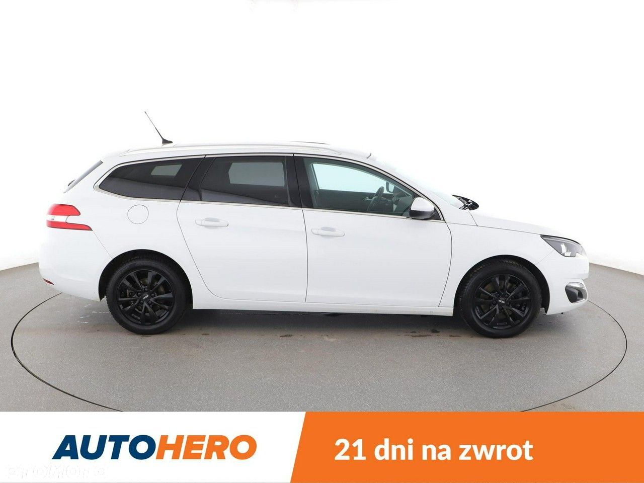 Peugeot 308 SW 2.0 BlueHDi Allure S&S - 9