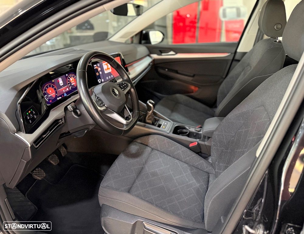 VW Golf - 16