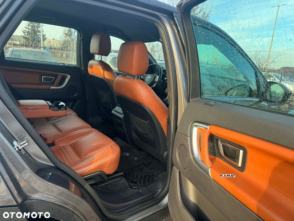 Land Rover Discovery Sport TD4 HSE Luxury - 12