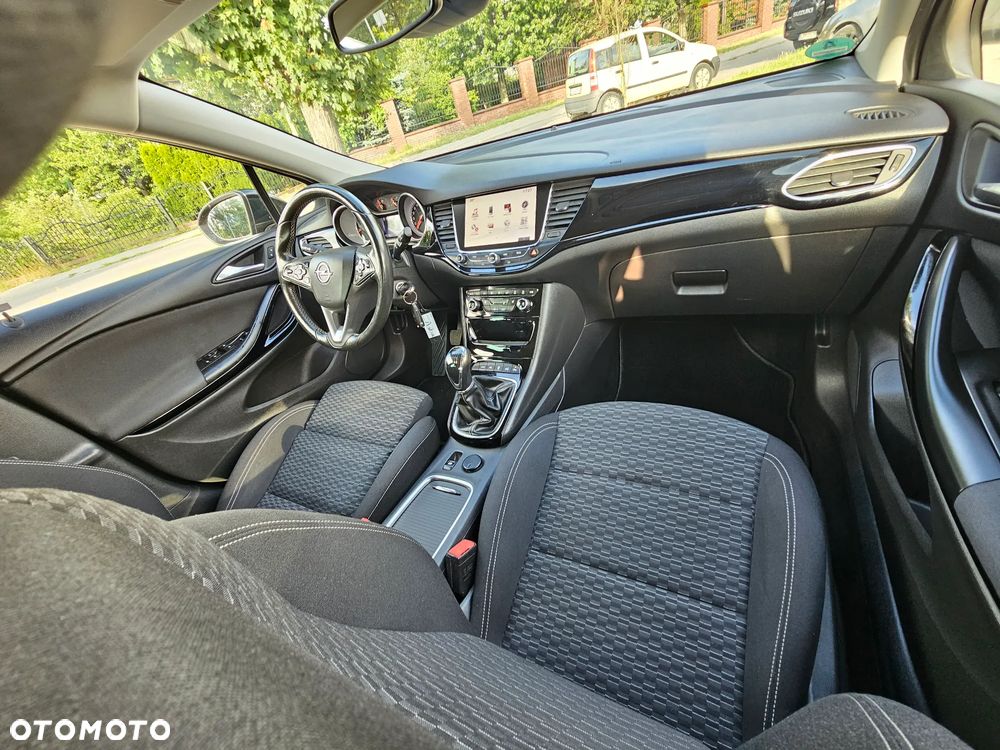 Opel Astra - 12