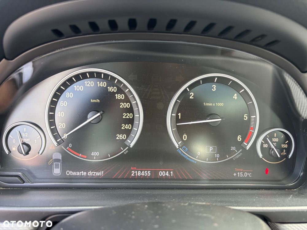 BMW Seria 5 535d xDrive - 21