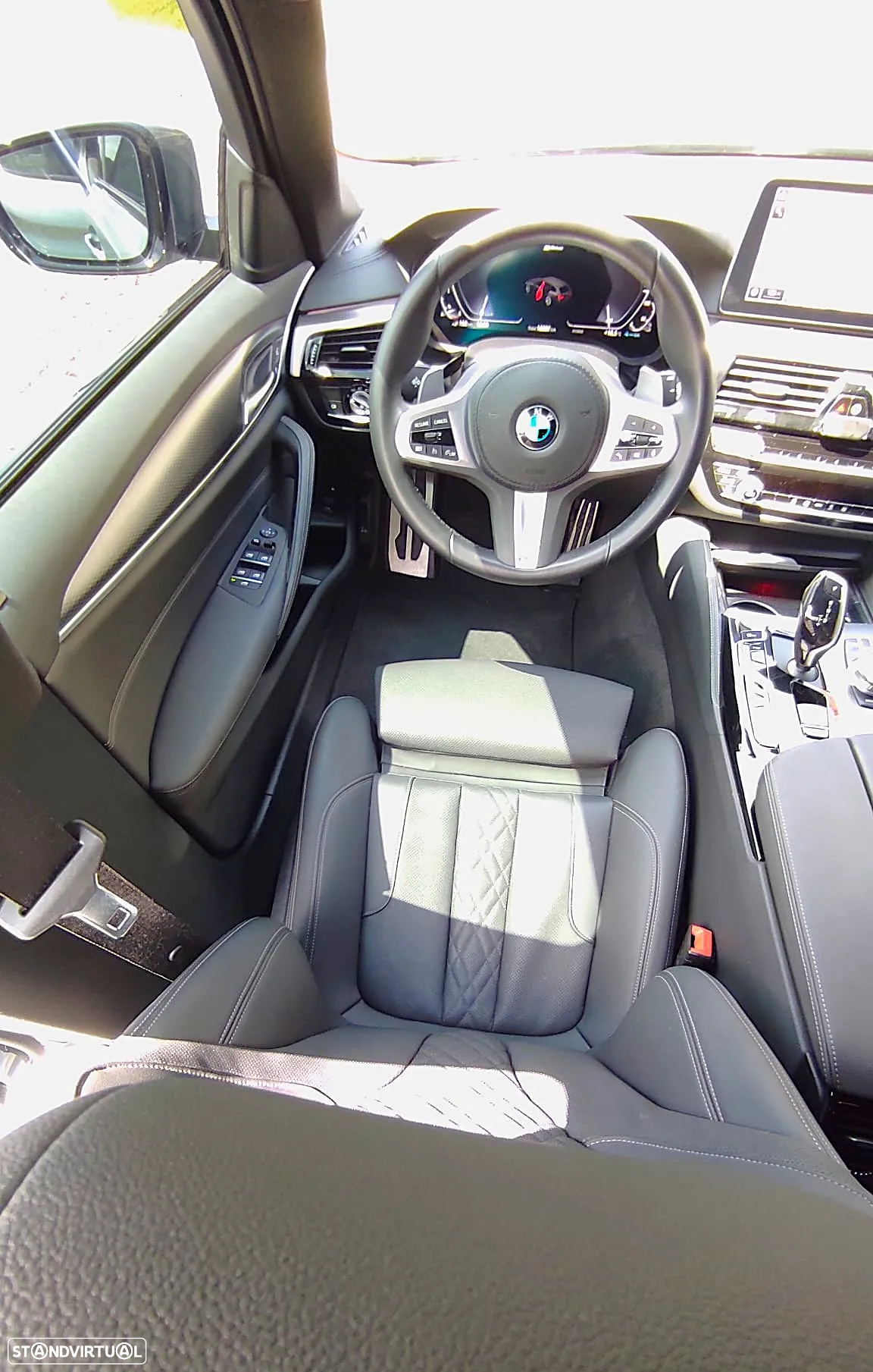 BMW 530 e Pack Desportivo M - 20