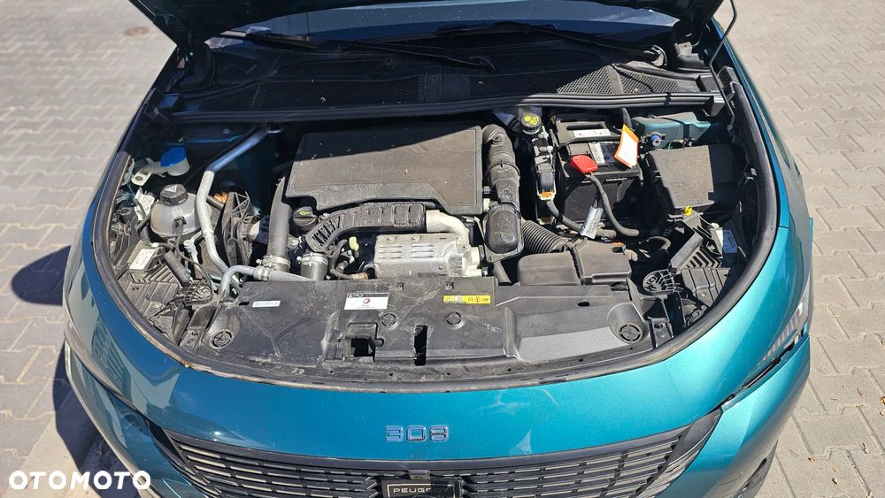Peugeot 308 PureTech 130 GPF Stop & Start Allure Pack - 18