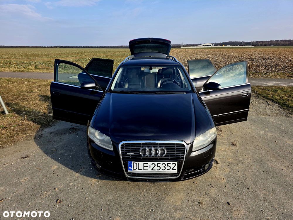 Audi A4 Avant - 11