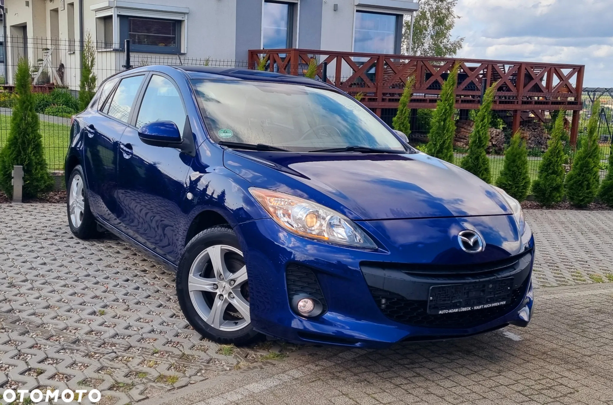 Mazda 3 1.6 Exclusive + - 3
