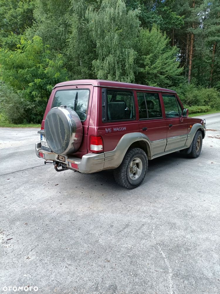 Hyundai Galloper LWB7 3.0 V6 - 6