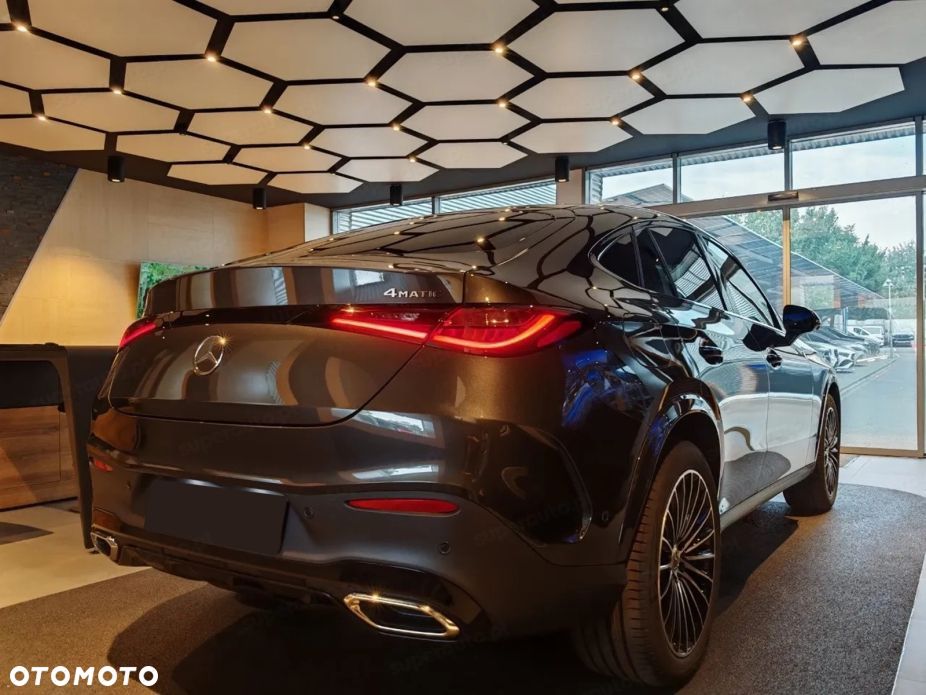 Mercedes-Benz GLC - 6