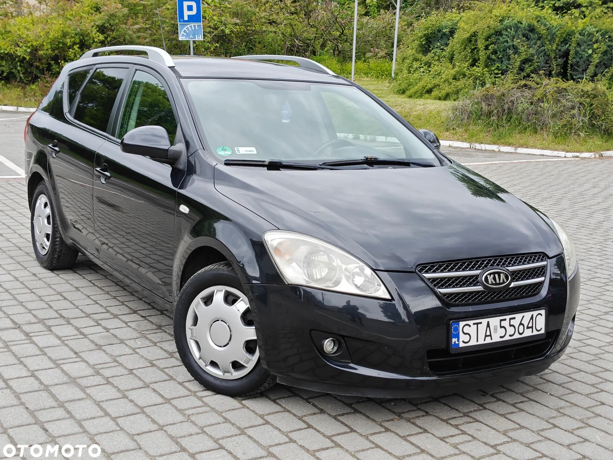 Kia Ceed 1.6 CRDi LX - 1