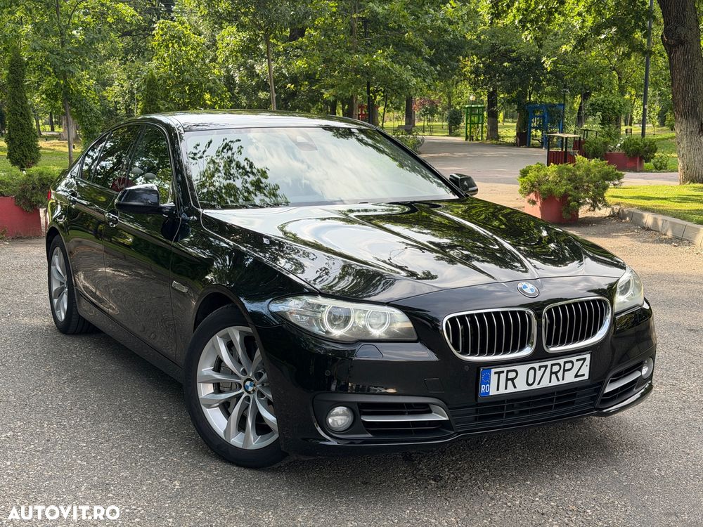 BMW Seria 5 525d xDrive Sport-Aut. Luxury Line - 1