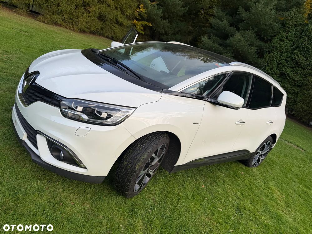 Renault Scenic - 1