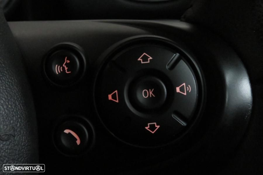 MINI Countryman Cooper SE ALL4 Auto - 21