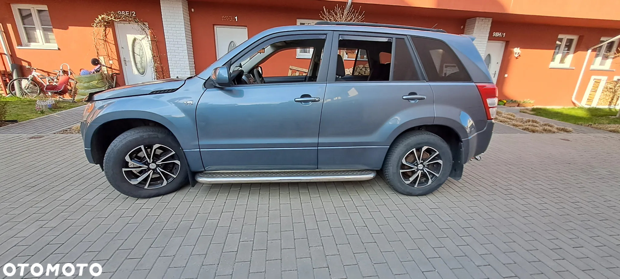 Suzuki Grand Vitara 2.7 V6 - 4