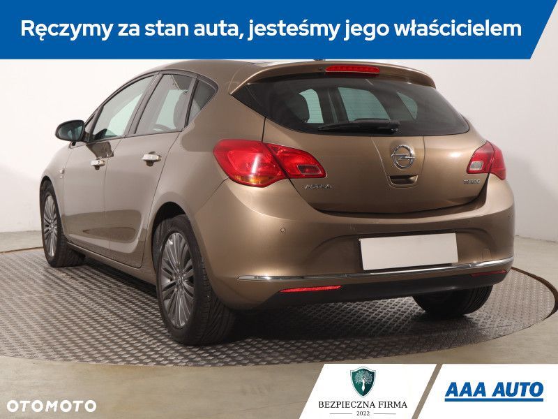 Opel Astra - 6