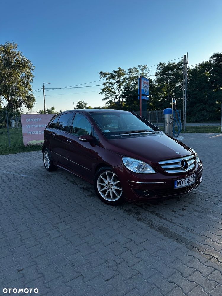 Mercedes-Benz Klasa B 180 CDI - 1