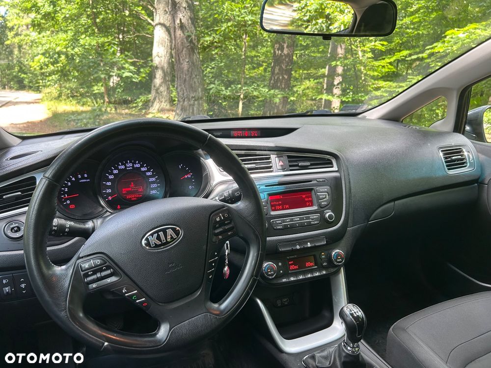 Kia Ceed 1.6 CRDi M - 4