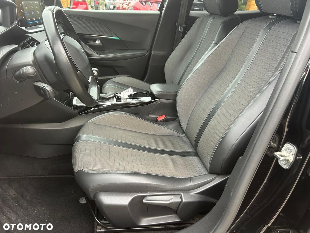 Peugeot 2008 1.2 PureTech Active Pack S&S - 19