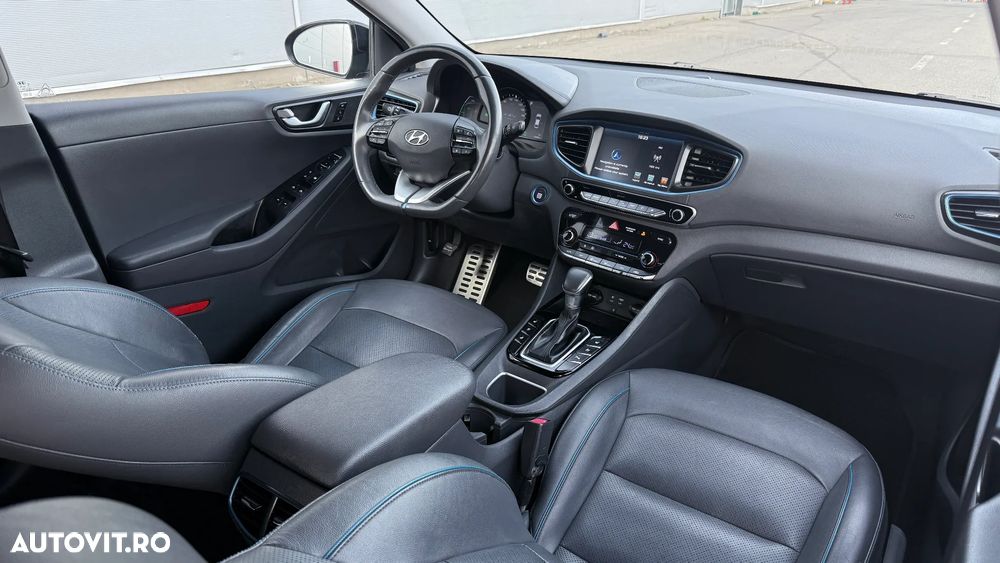 Hyundai IONIQ 1.6 GDI Premium - 10