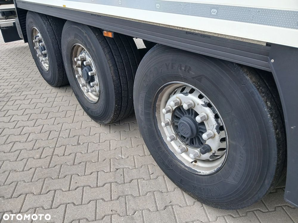 Krone SDR 27 EL4-S COOL - 12